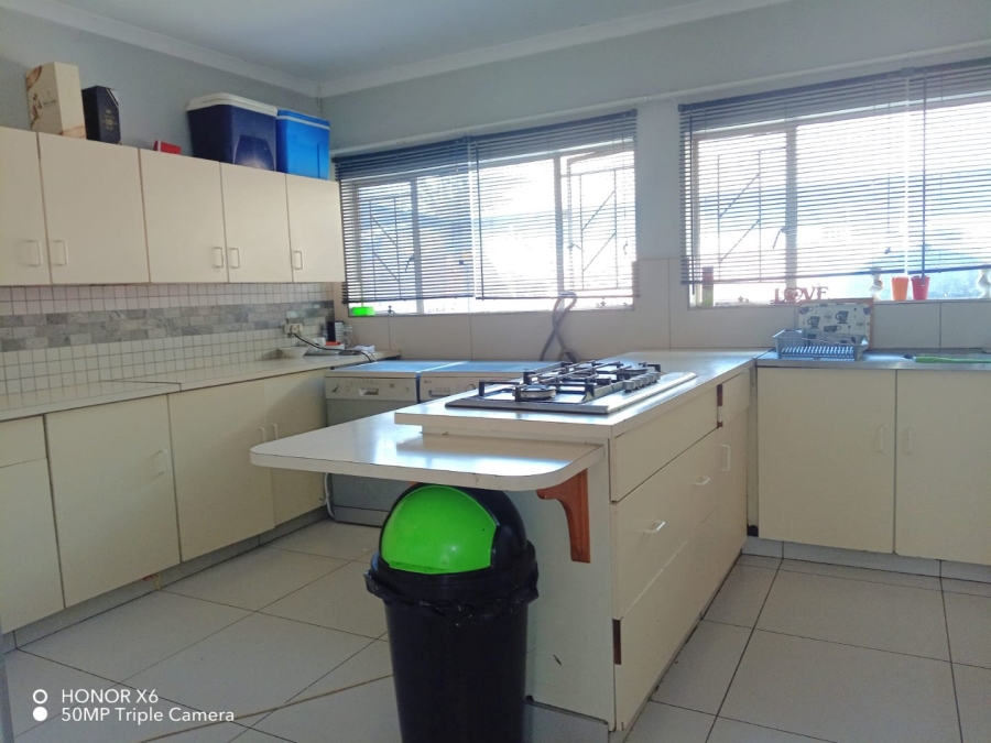 3 Bedroom Property for Sale in Ifafi North West